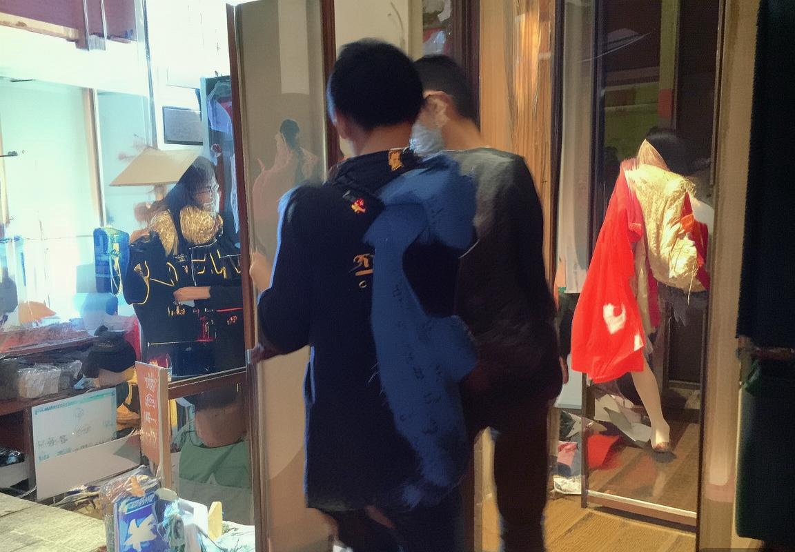 巴塞罗那VS莱万特：梅西领衔的战术对决与激情碰撞(图3)